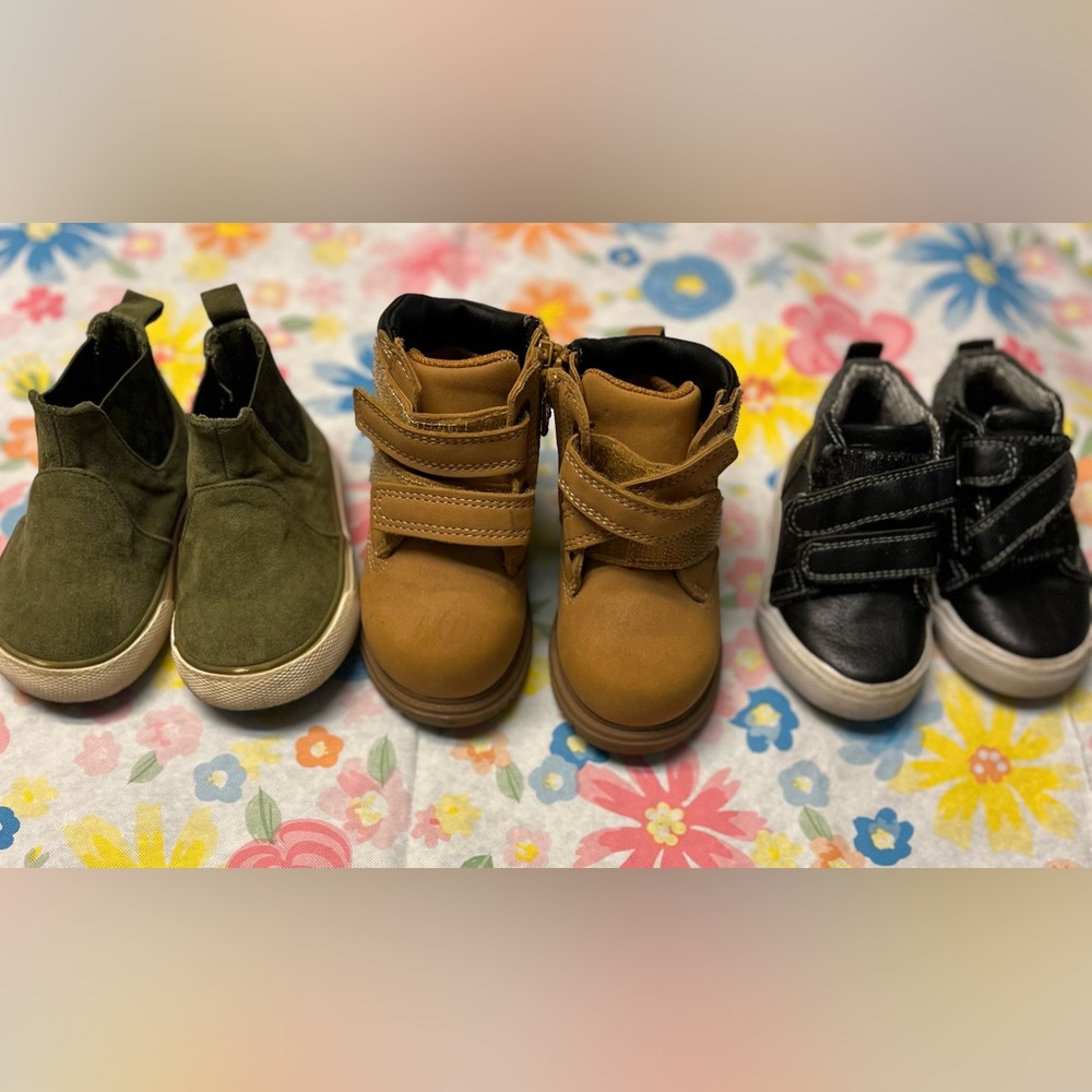 Cat & Jack and wonder nation Boots Trio